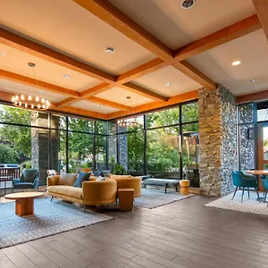 4* Hotel Oswego